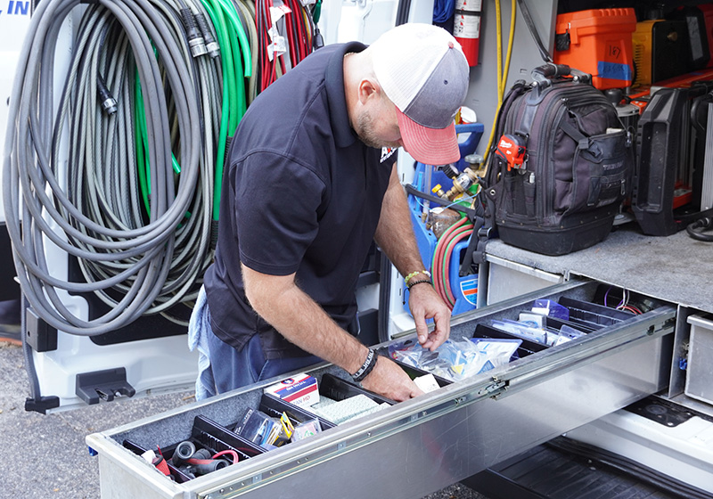 mechanic_DSC00413_800x560